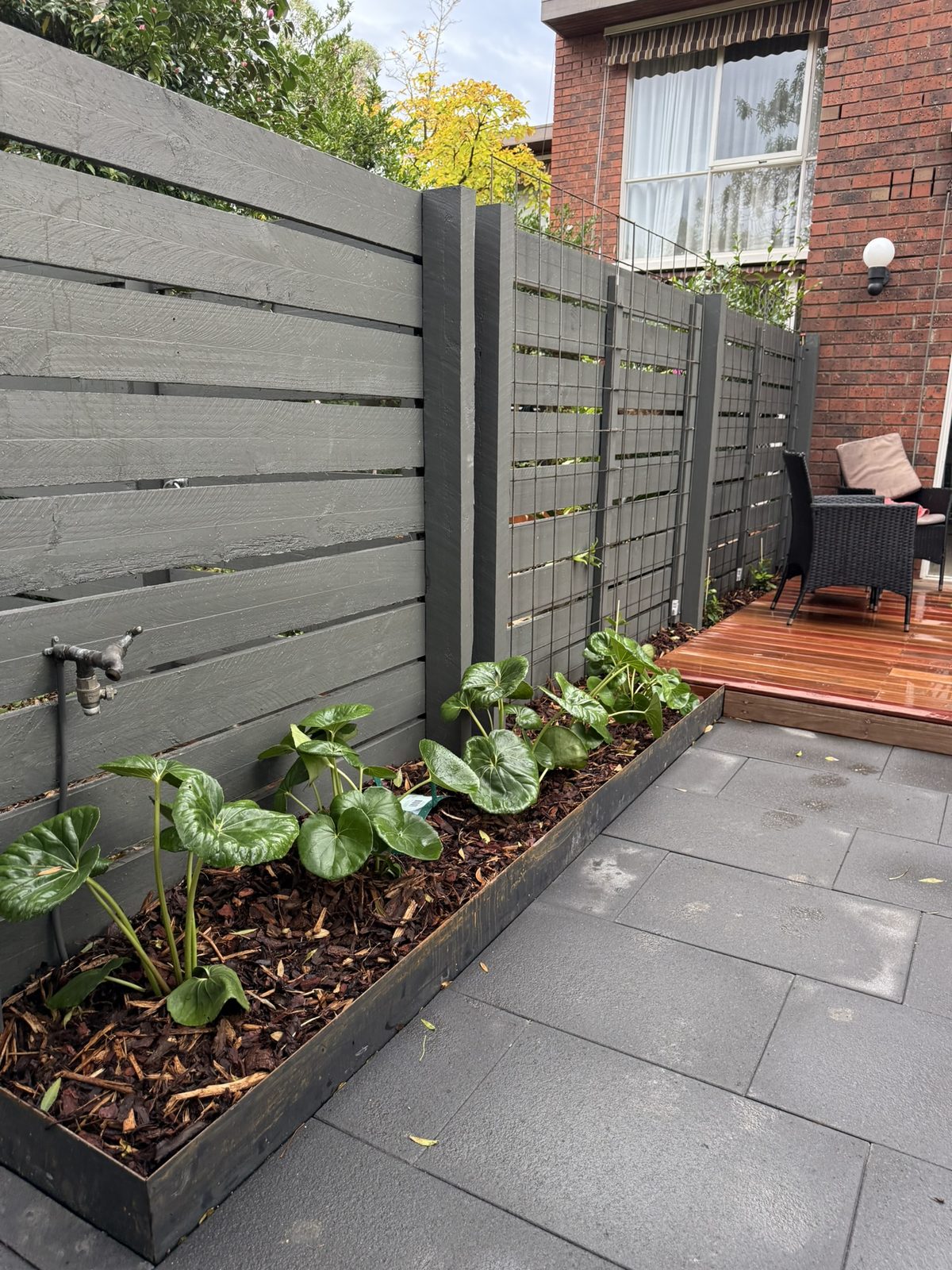 Kew — corten steel garden edging with layered planting