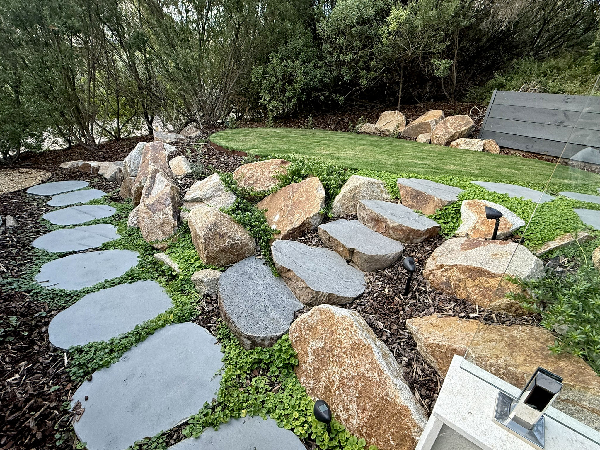 Mornington Peninsula — stepping stones through groundcover